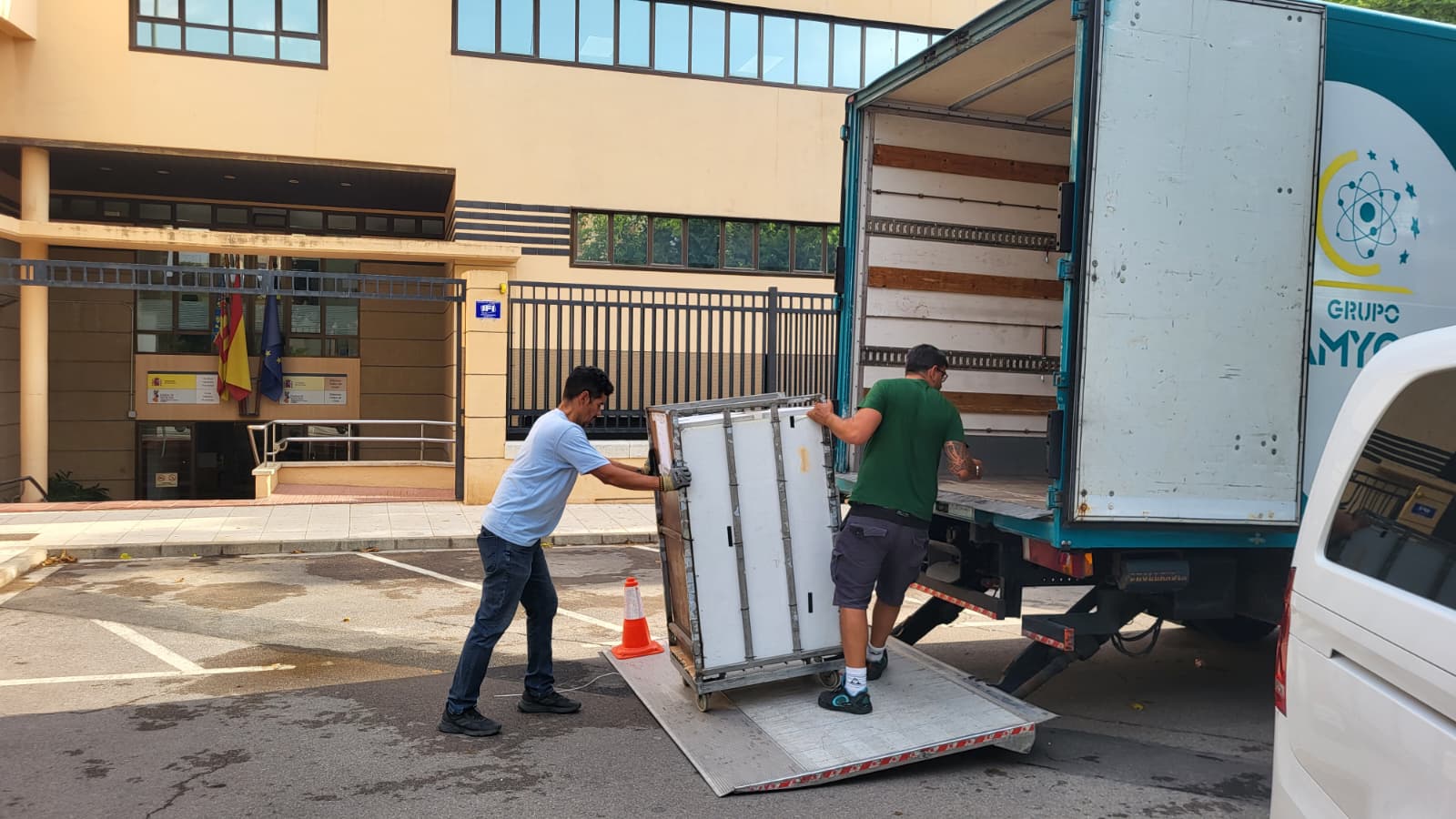 Comienza el traslado de fondos del Archivo Histórico Provincial de Castellón a su nueva sede