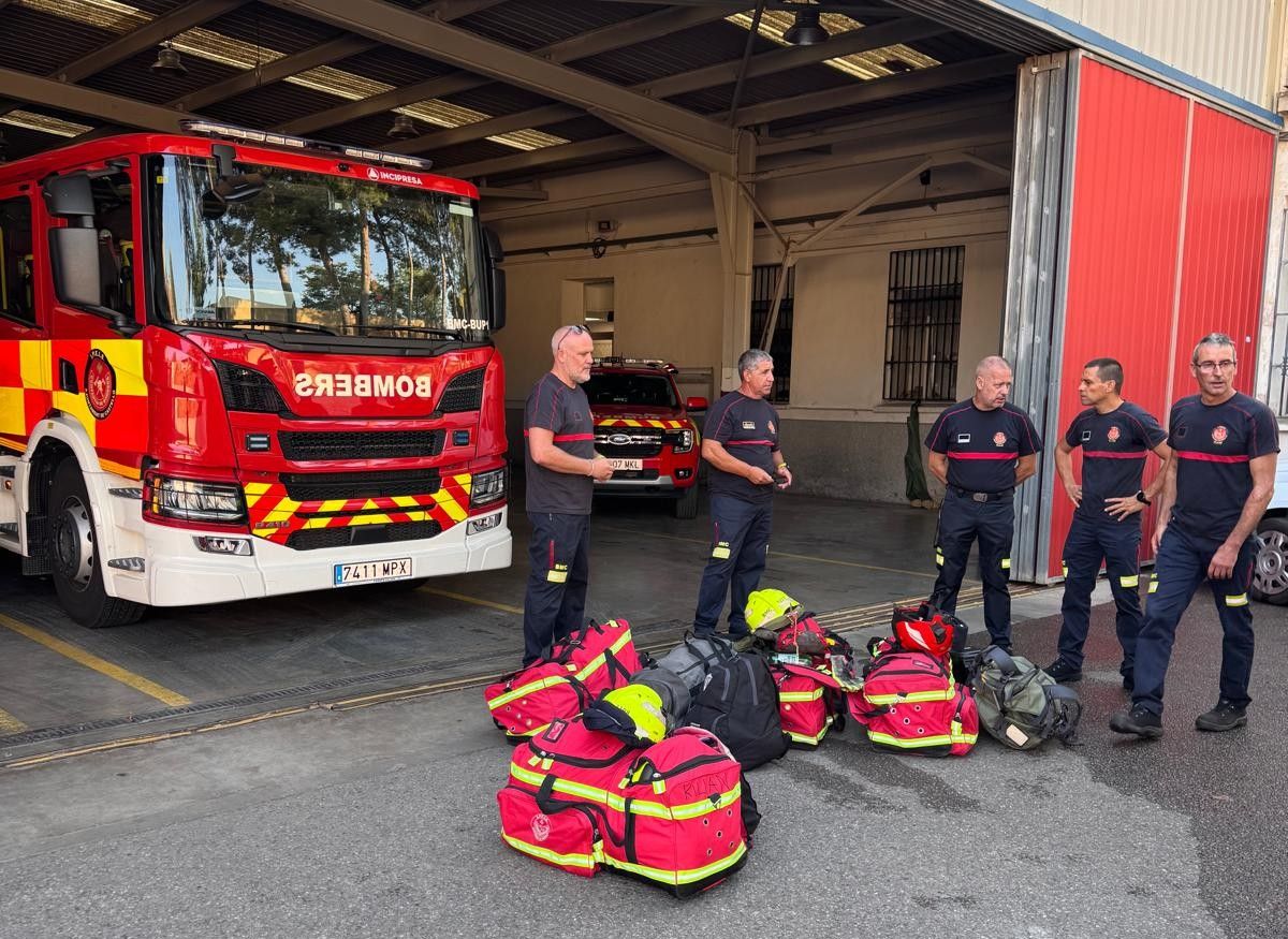 Bomberos de Castellón que van voluntarios a León 