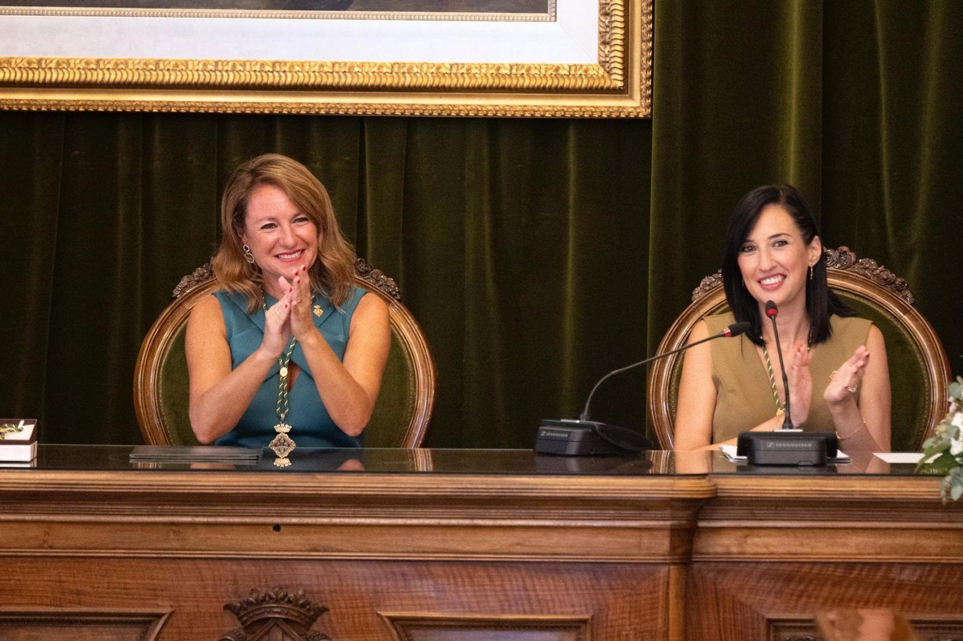 Begoña Carrasco, alcaldessa de Castelló, en el saló de plens