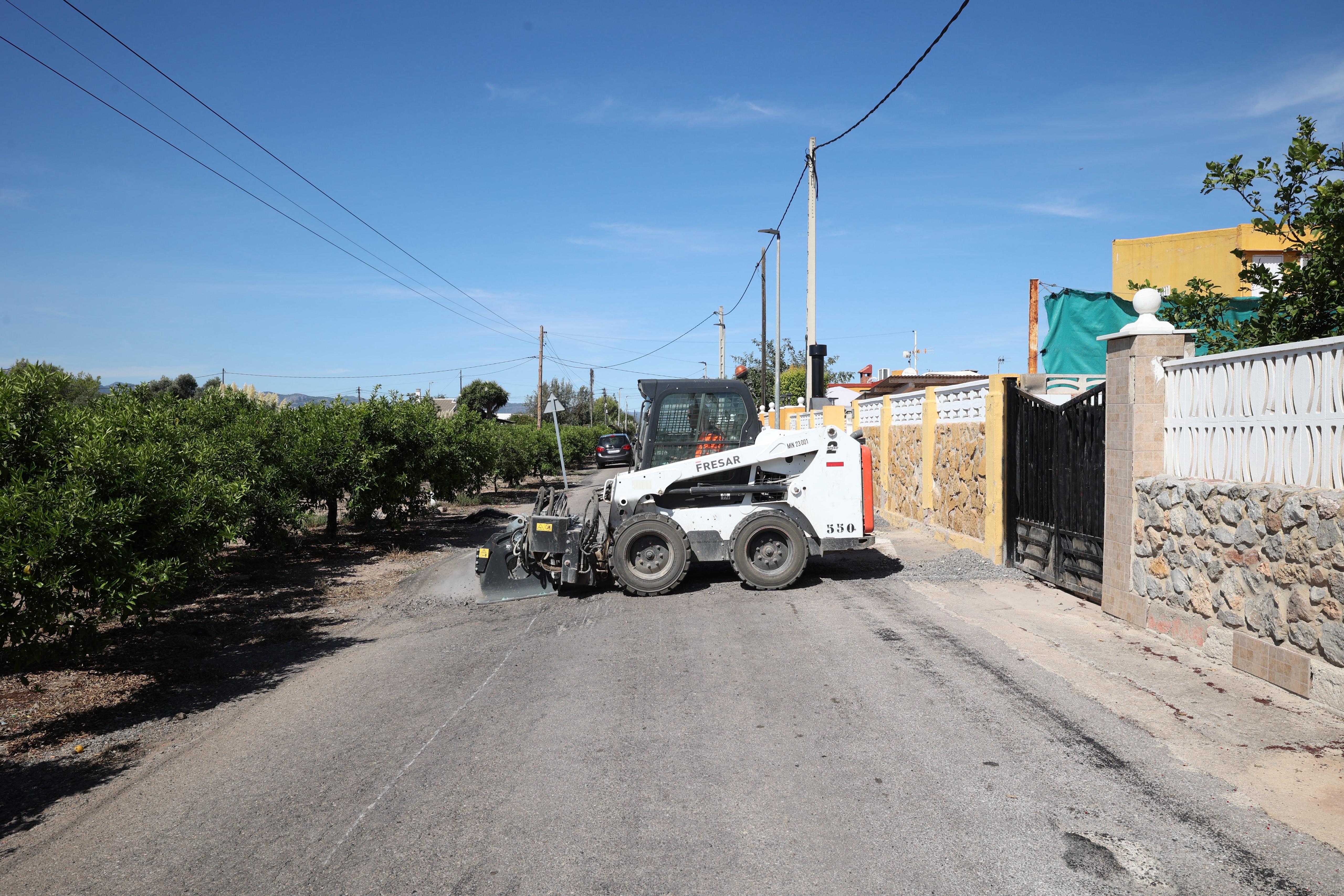 Burriana ha iniciado los trabajos de mejora en la pavimentación del camí Marge