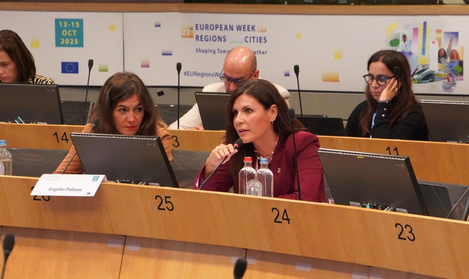 La vicepresidenta de la Diputació, María ángeles Pallarés, participa en la Setmana Europea de les Regions i Ciutats