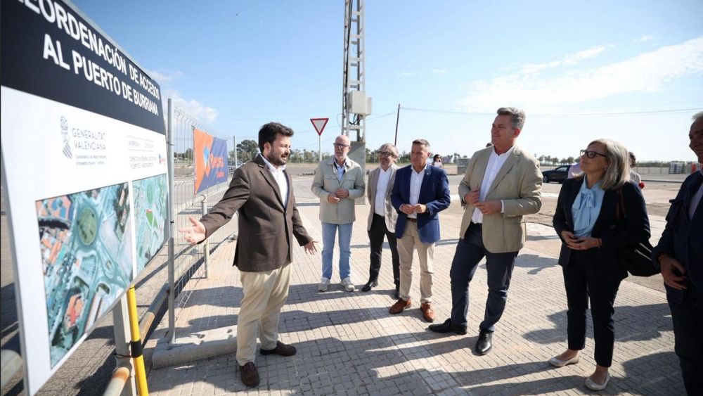 Visita a las obras del puerto de Burriana