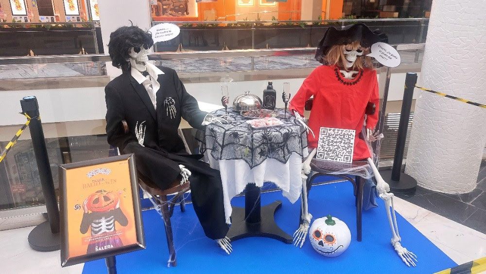 Decoració de Halloween en el Centre Comercial Salera Decoració de Halloween en el Centre Comercial Salera