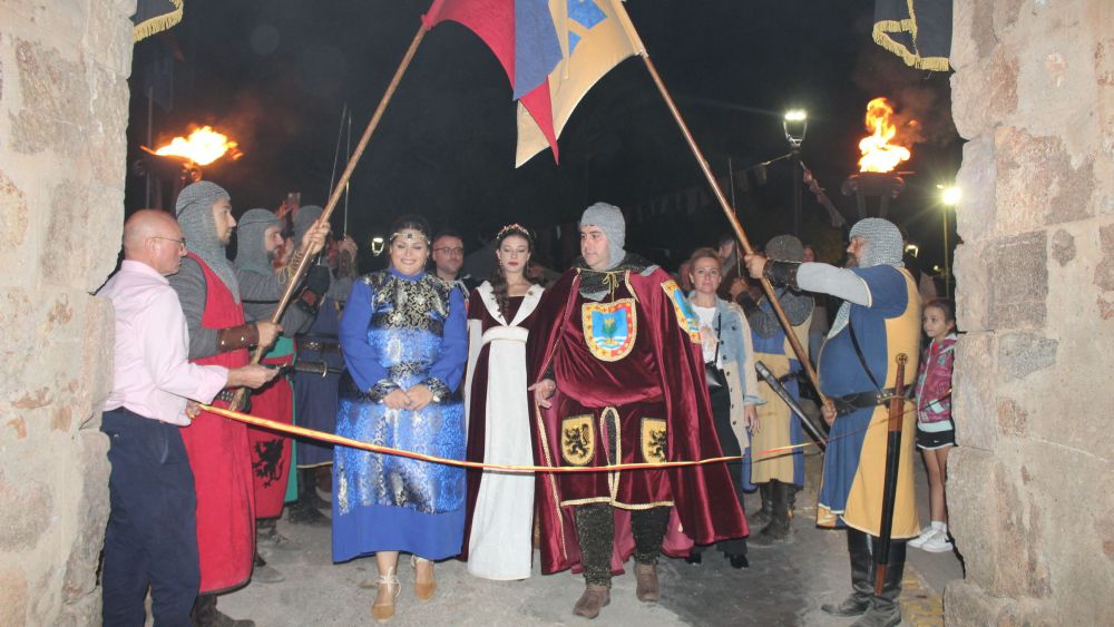 Desfilada medieval a Mascarell