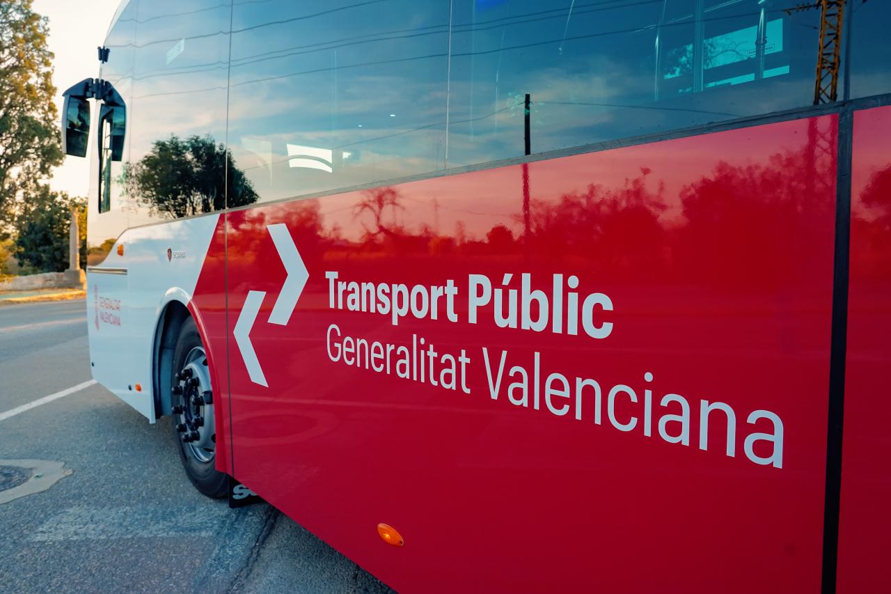 Autobús de la Generalitat Valenciana en Castelló