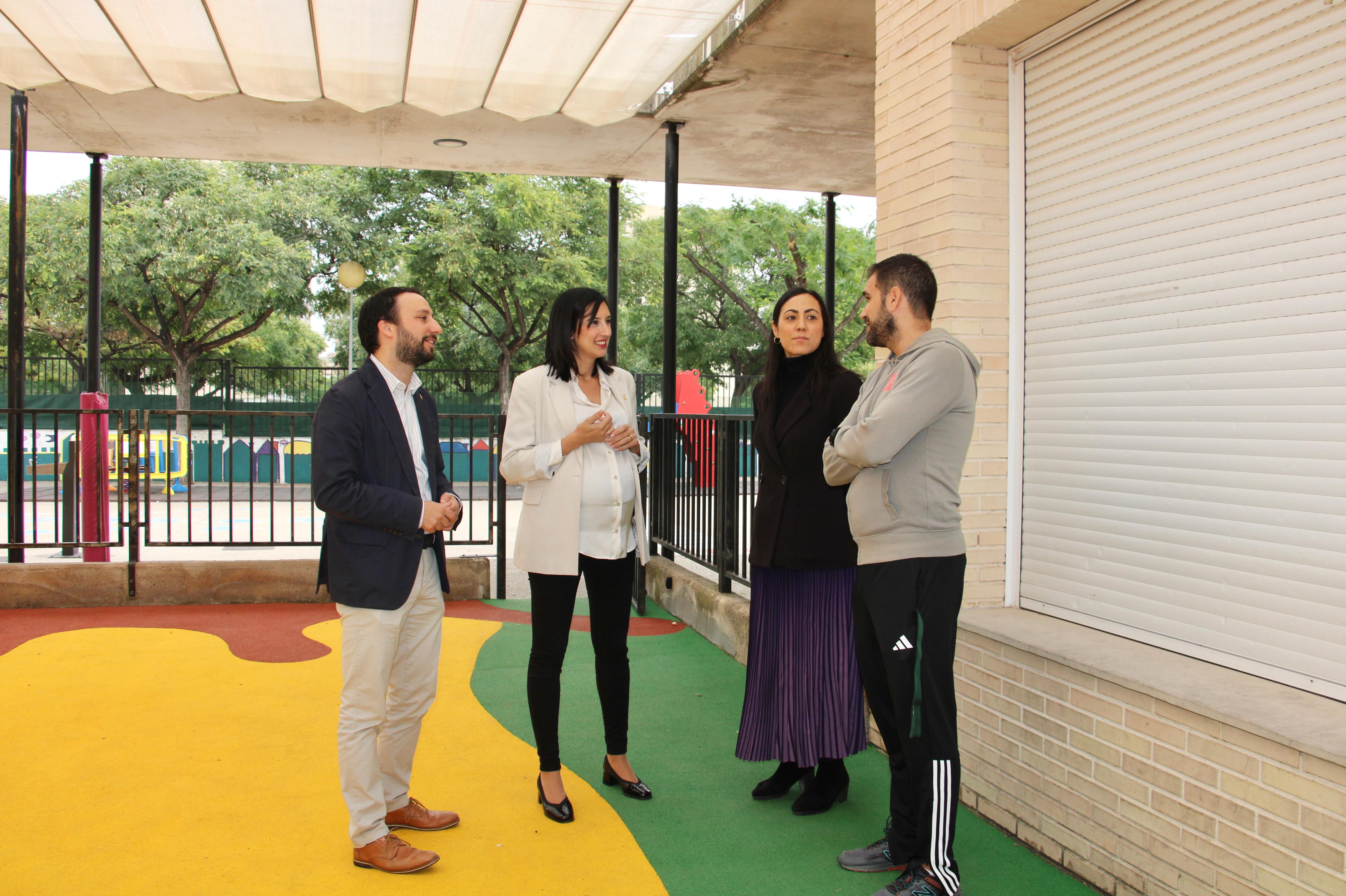 El regidor d'Infraestructures, Sergio Toledo, i la regidora d'Educació, María España de l'Ajuntament de Castelló