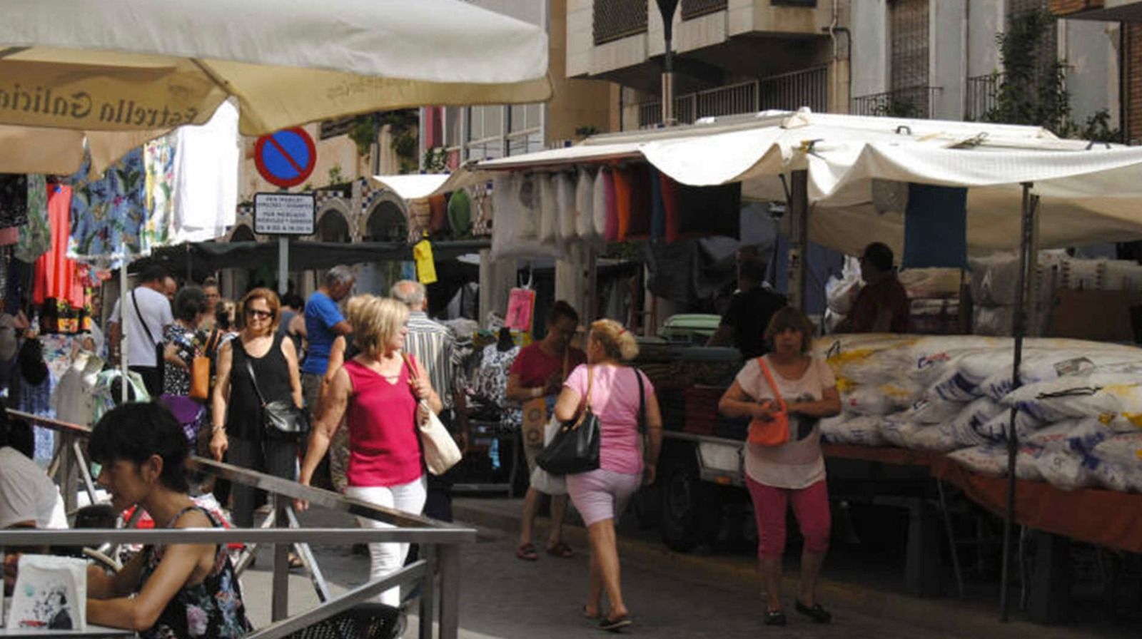 Carrer comercial a Vila-real