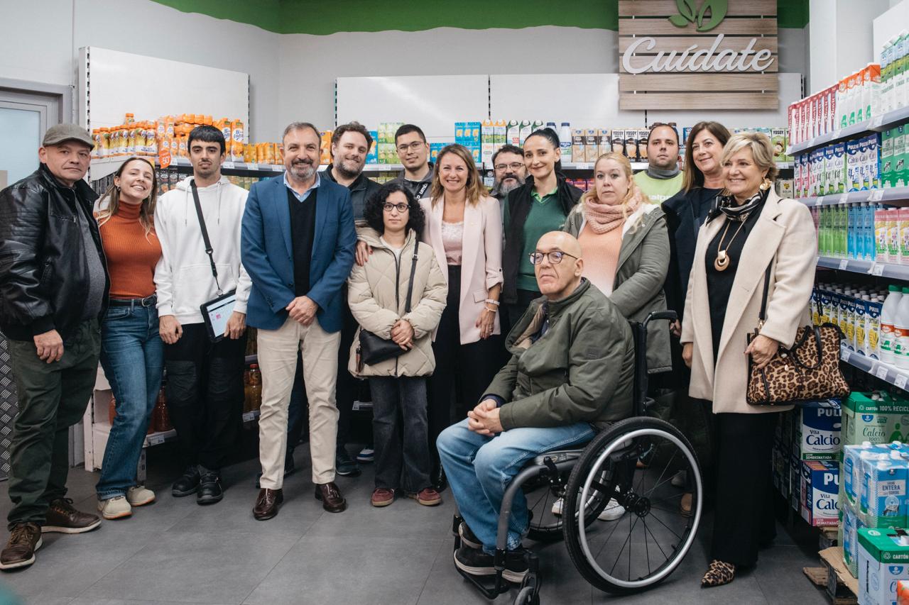 Carrasco en un curs de formació de COCEMFE. Carrasco en un curs de formació de COCEMFE.