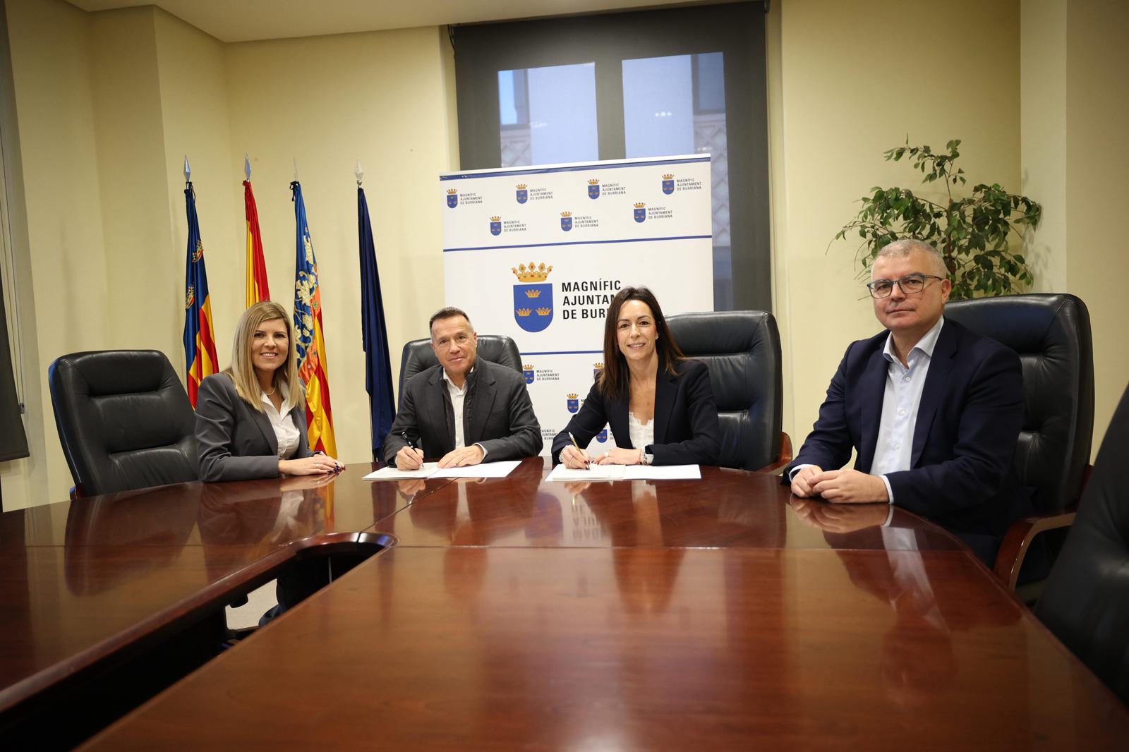 Acuerdo del Ayuntamiento de Burriana y Caixabank Acuerdo del Ayuntamiento de Burriana y Caixabank