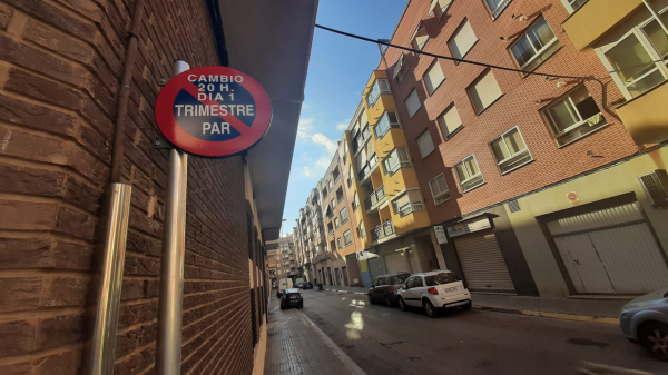 Nova senyal de trànsit a Burriana.