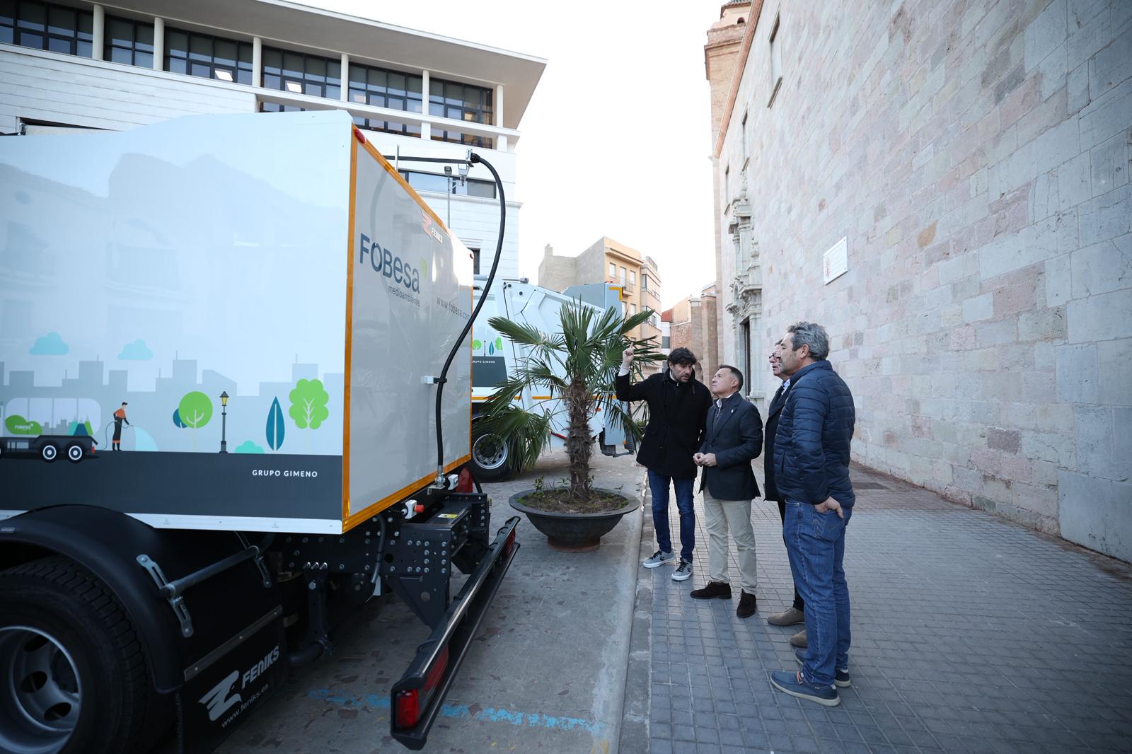 Nueva maquinaria para mejorar el Plan de Limpieza Integral en Burriana