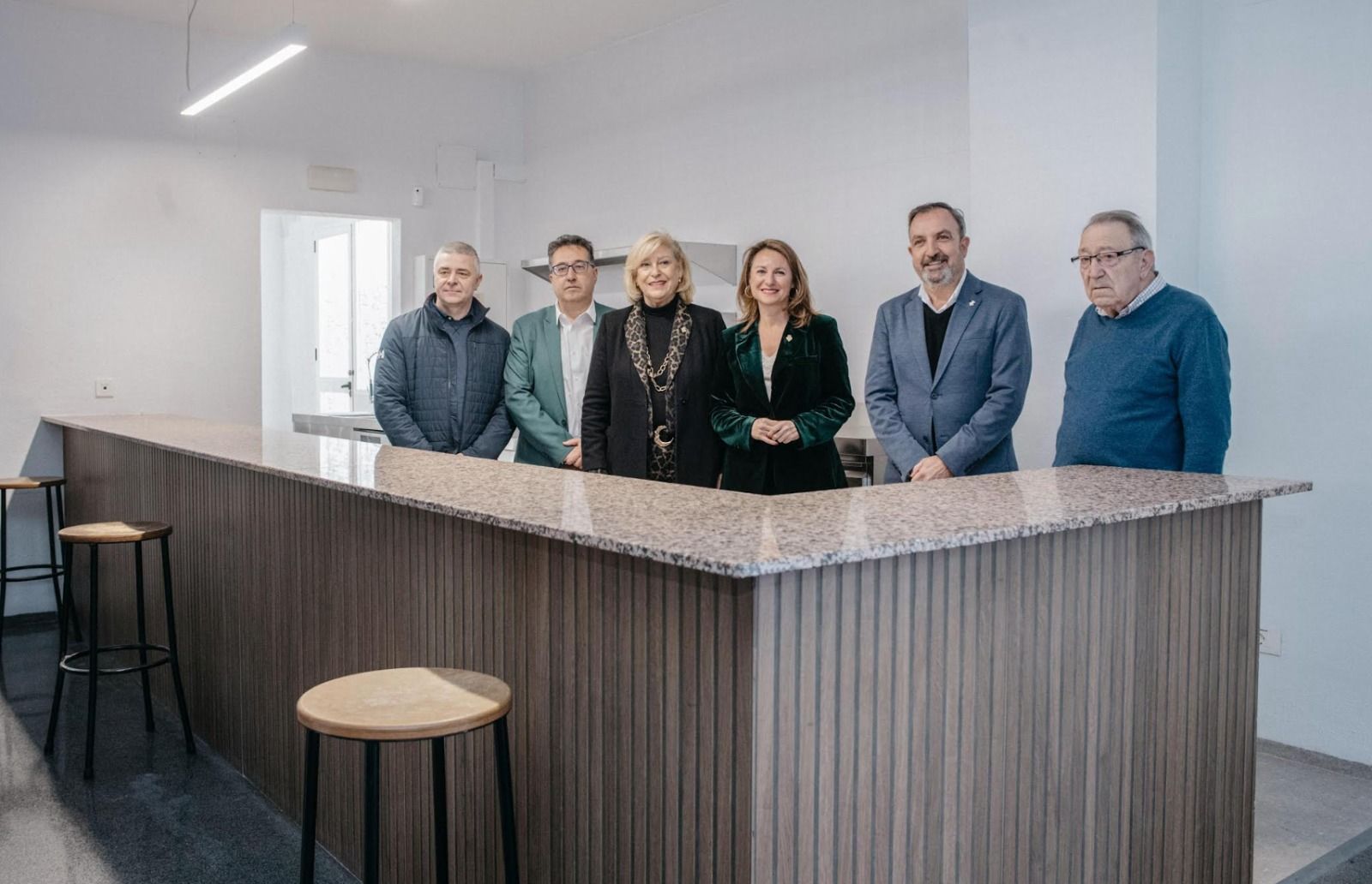 Carrasco visita la remodelació del Centre Cívic de San Lorenzo