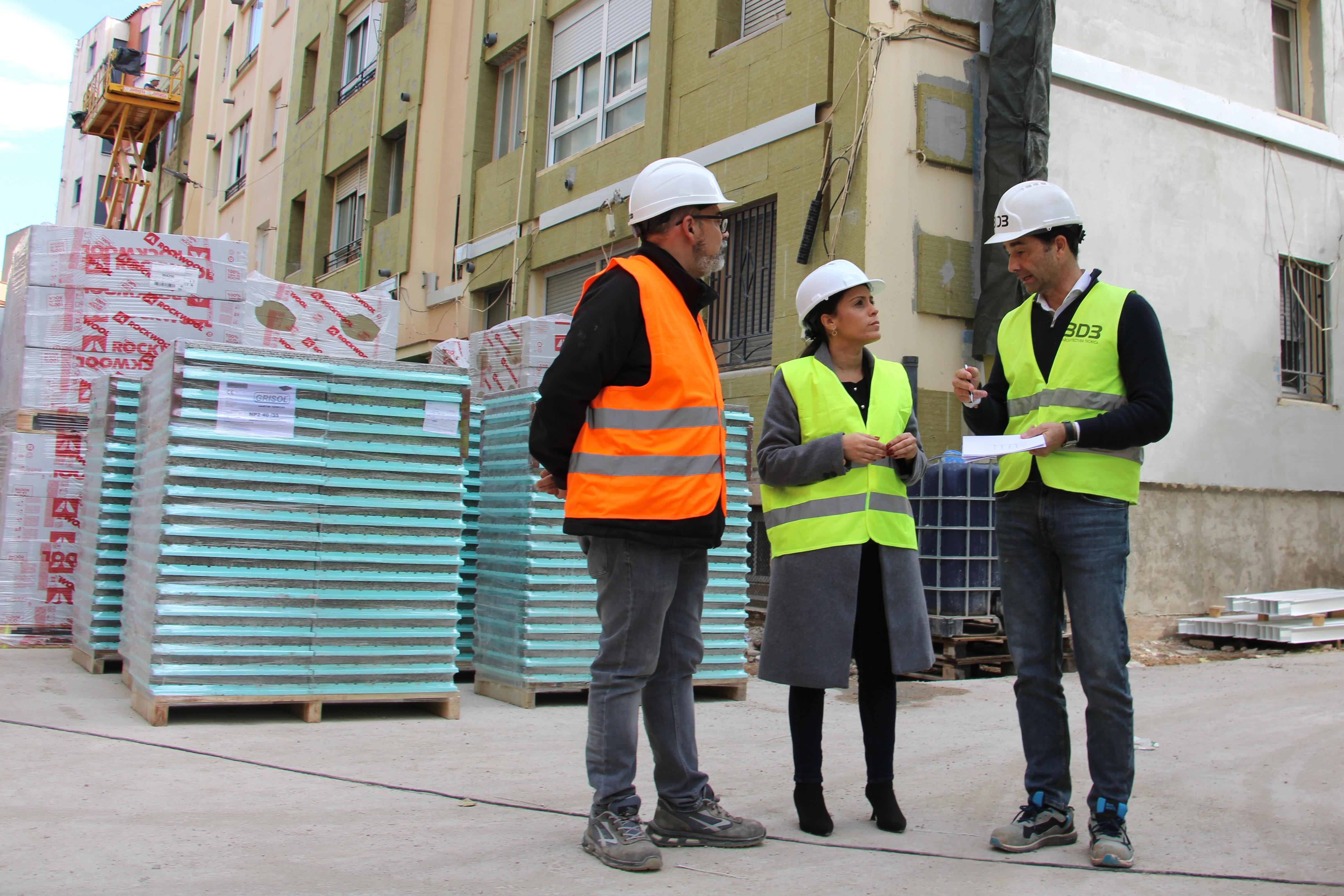 Giner visita el Pla de Barris en el grup Sequiol