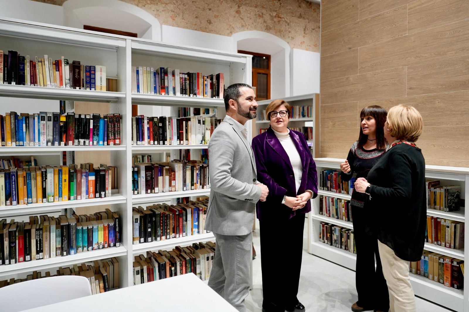 Inauguració de la nova biblioteca municipal de l'Alcora