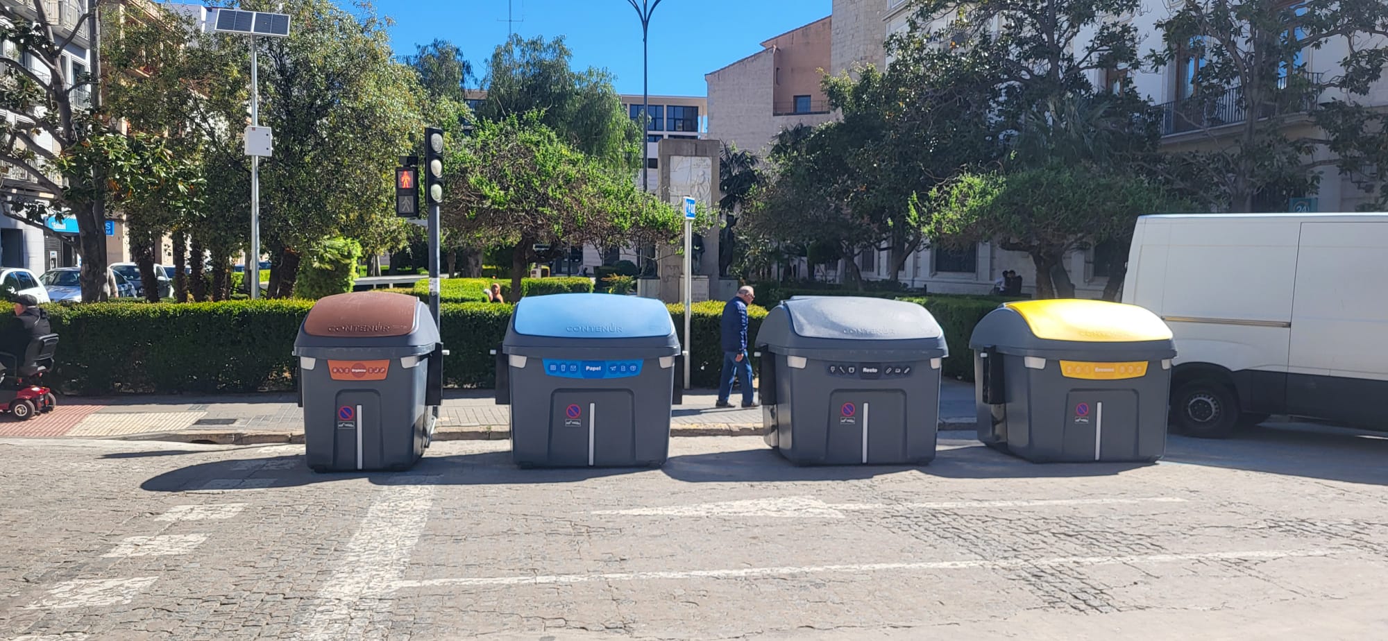 Contenidors a Burriana