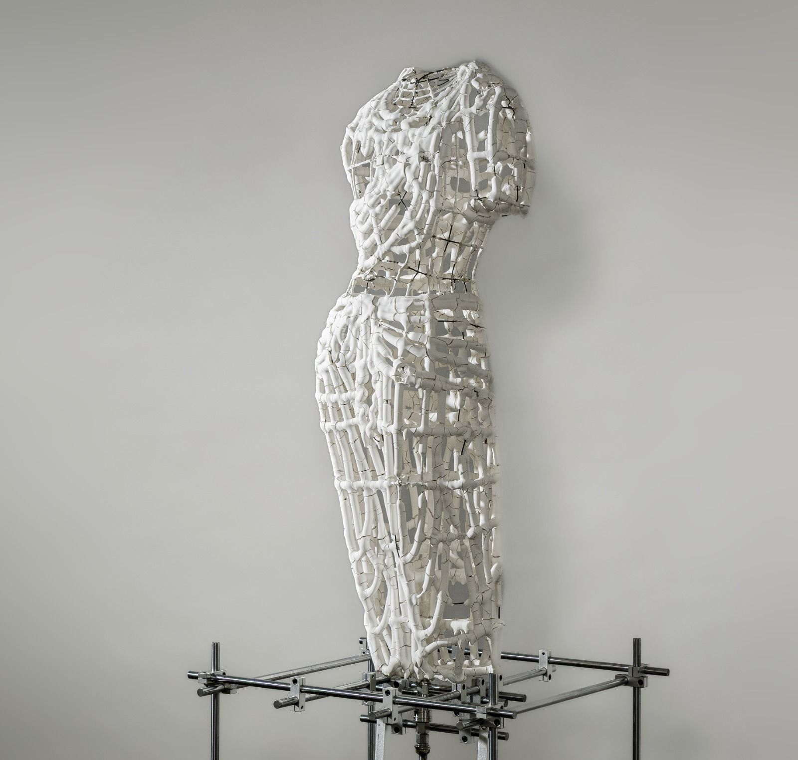 Obra Hollowed out divinity