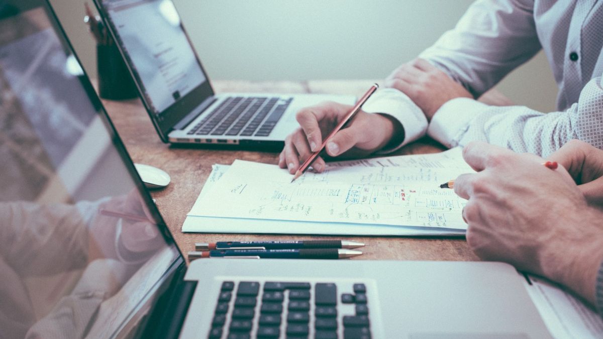 Inteligencia artificial en la contabilidad. Imagen de Scott Graham en Unsplash