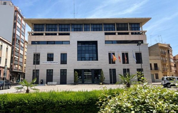 Façana de l'Ajuntament Façana de l'Ajuntament