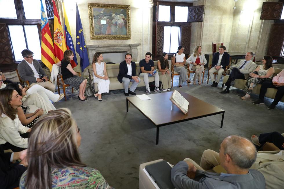 Reunión del President Pérez Llorca