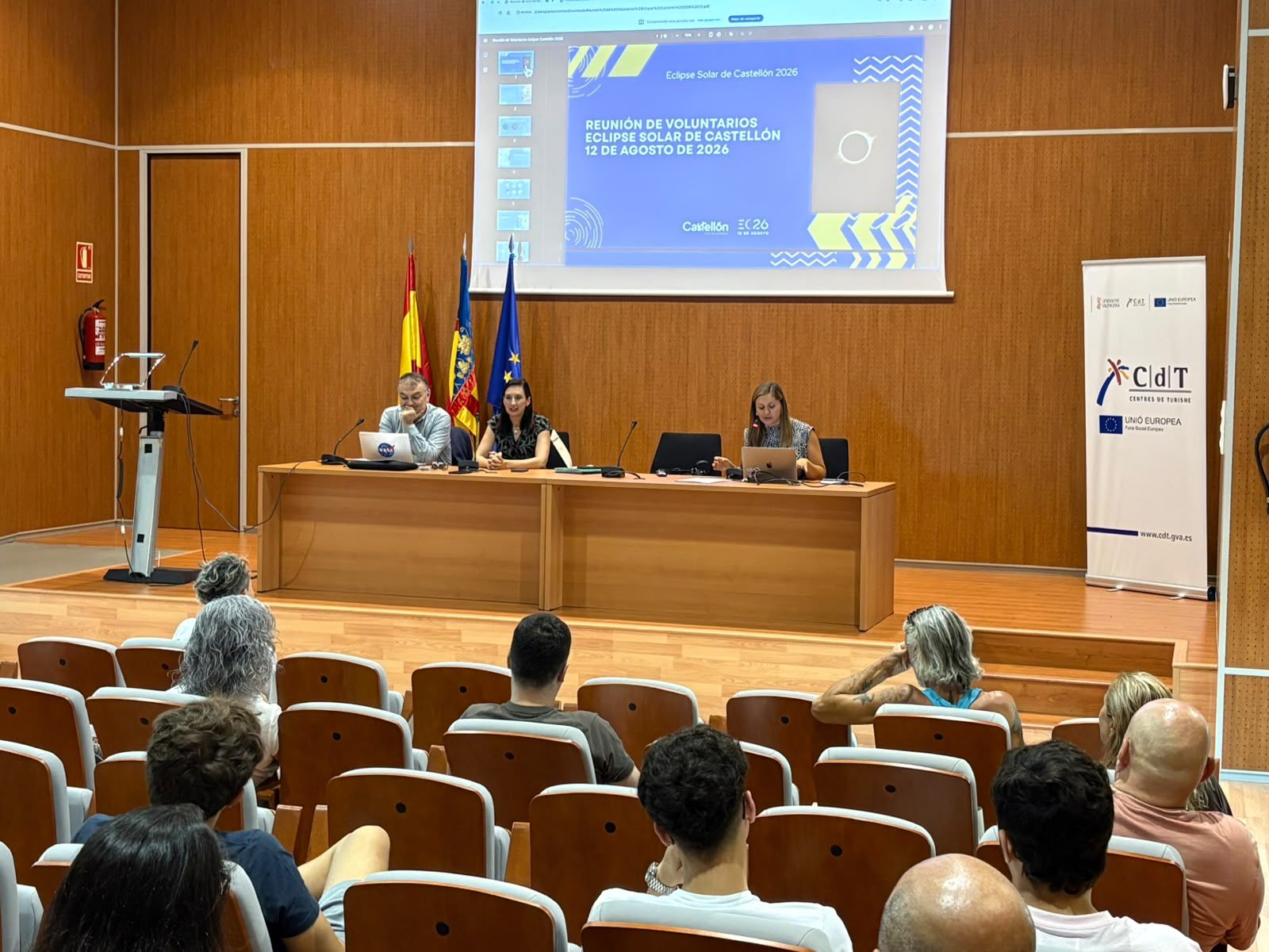 Formació de voluntaris Formació de voluntaris