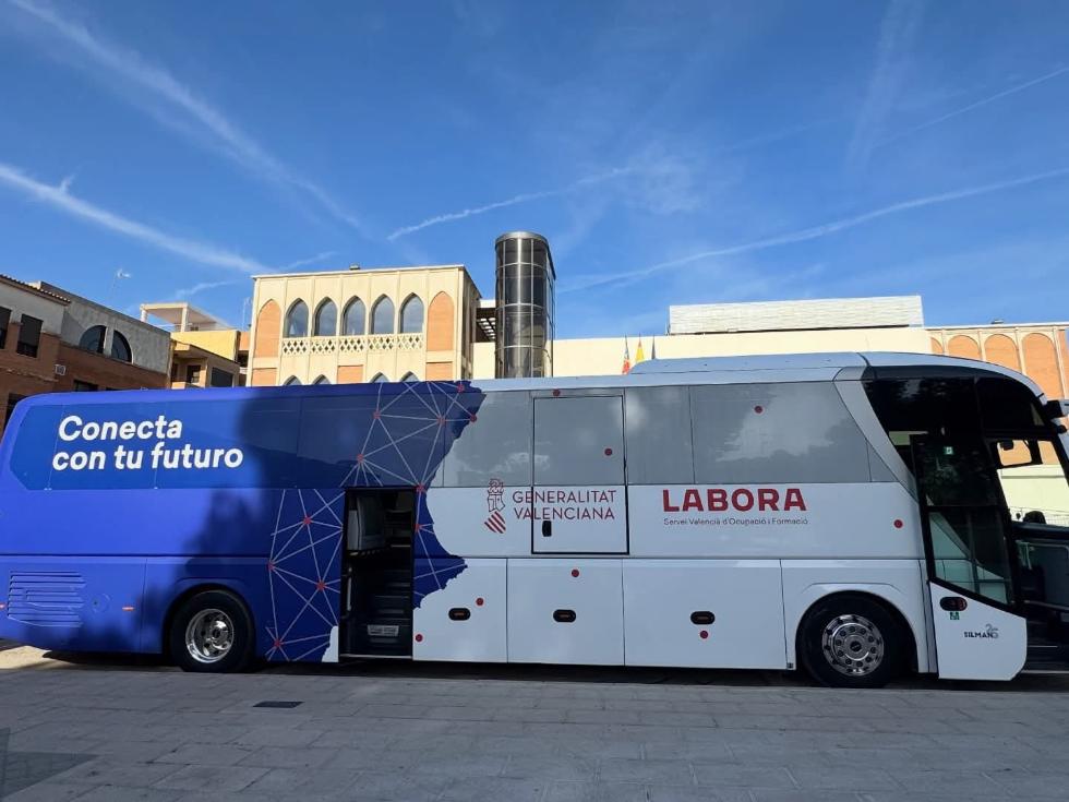 El Bus Labora recorrerà diversos municipis de la Comunitat durant este estiu