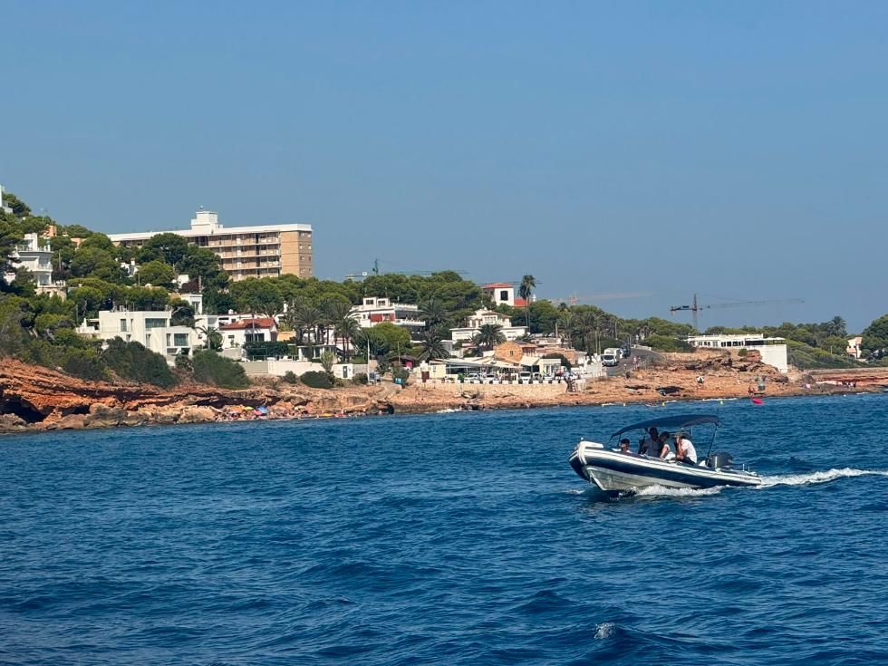 Embarcación en el Mediterráneo
