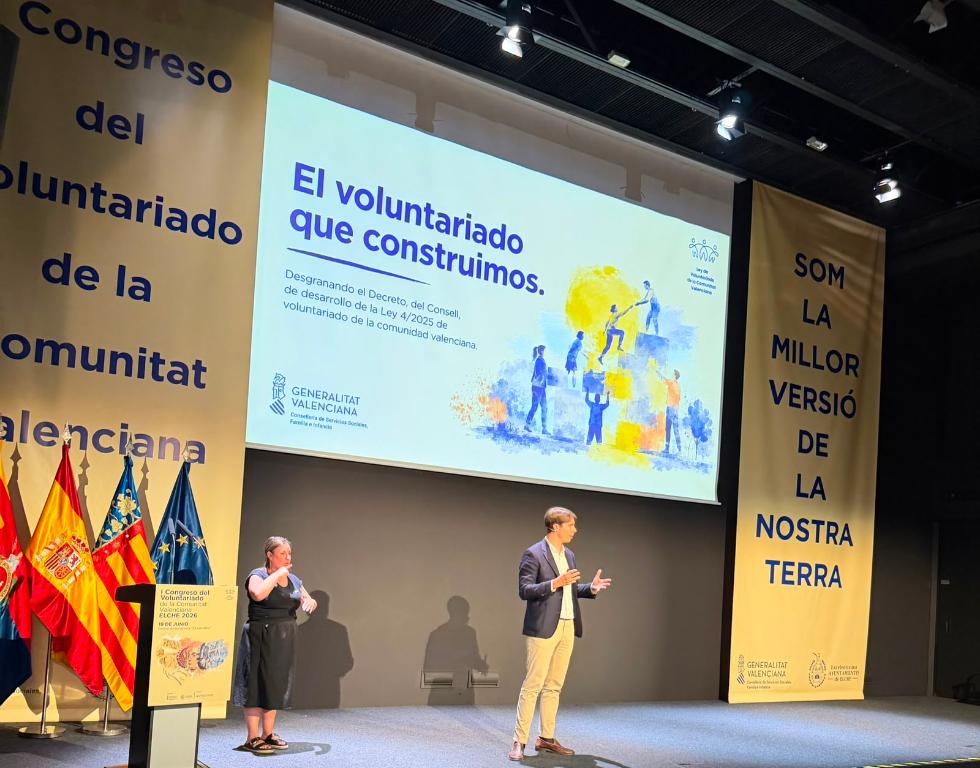 El director d'Inclusió i Cooperació al Desenrotllament, Pedro Carceller, en un esdeveniment sobre el voluntariat