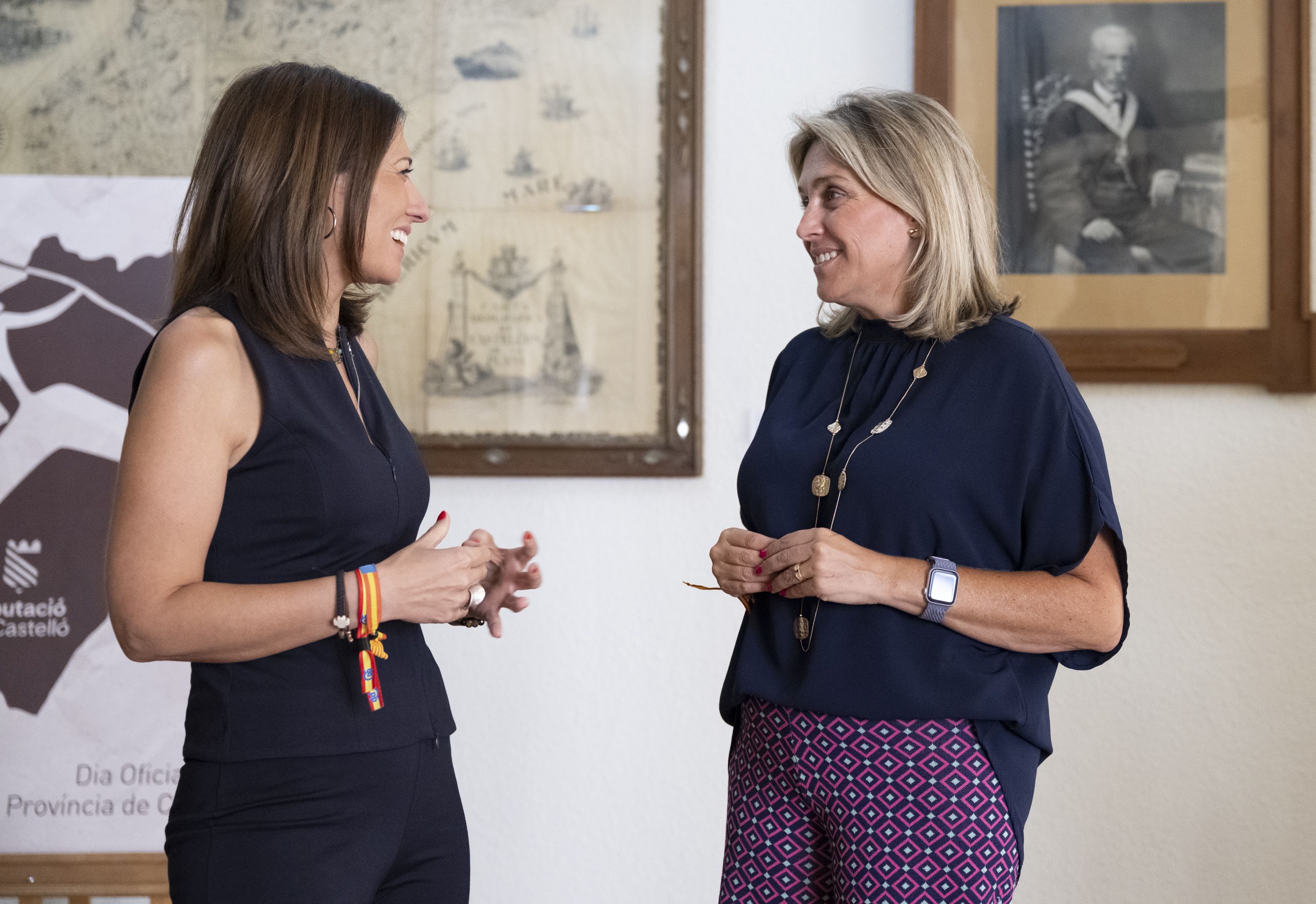 La diputada de Joventut, María Tormo, i la presidenta de la Diputació de Castelló, Marta Barrachina