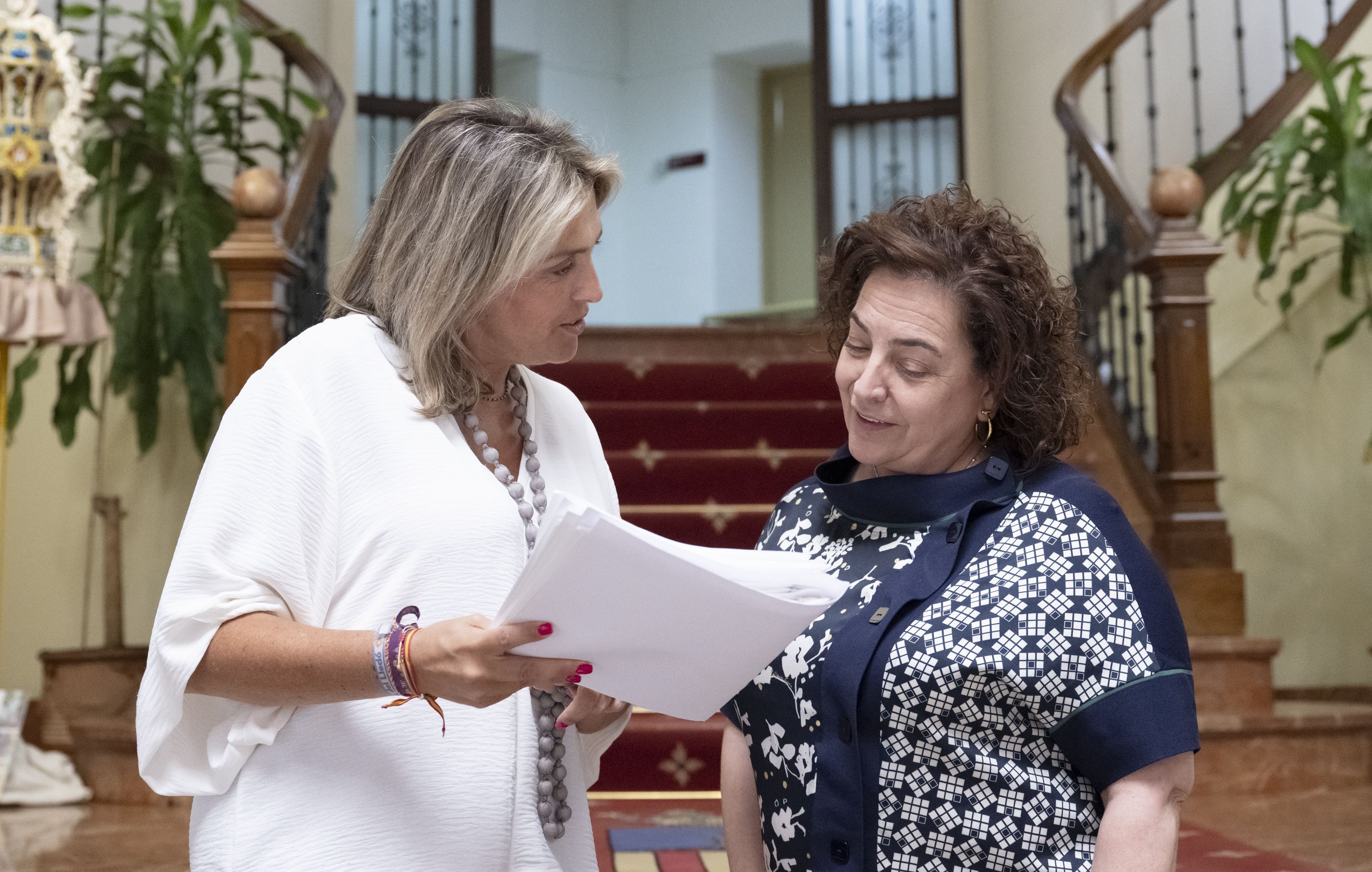 Programa de beques per a la UNED Sénior i l'UJI de Castellón Programa de beques per a la UNED Sénior i l'UJI de Castellón