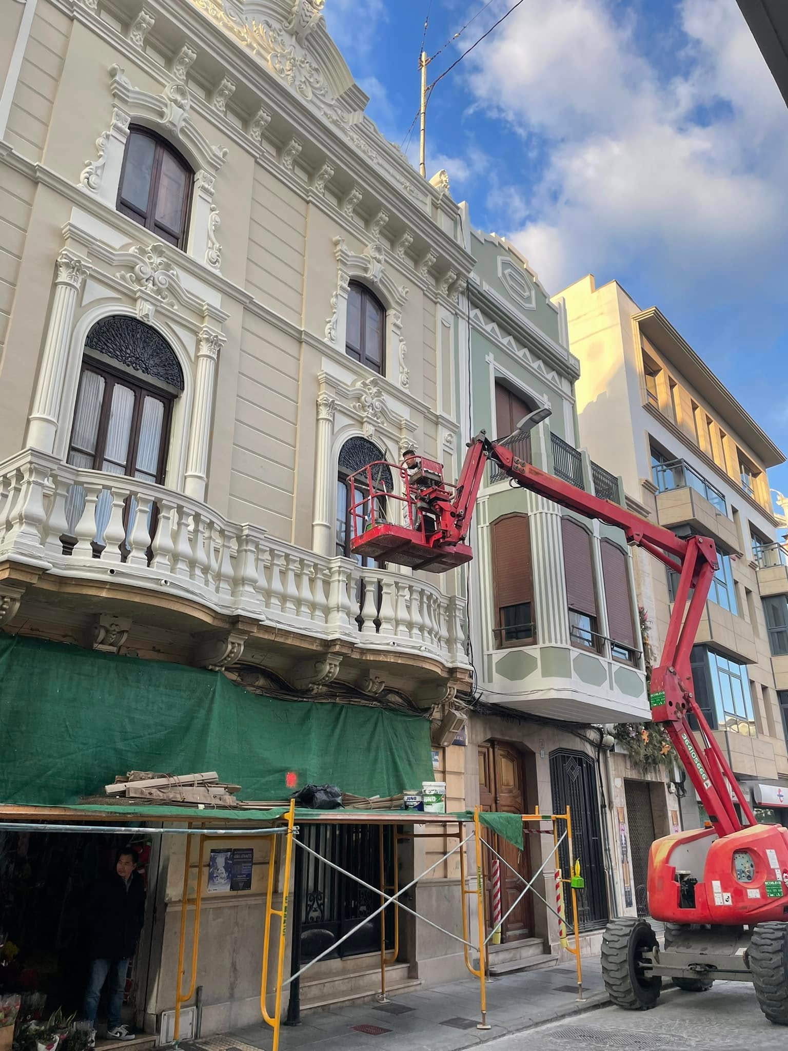 Obres en la restauració del Museu Modernista