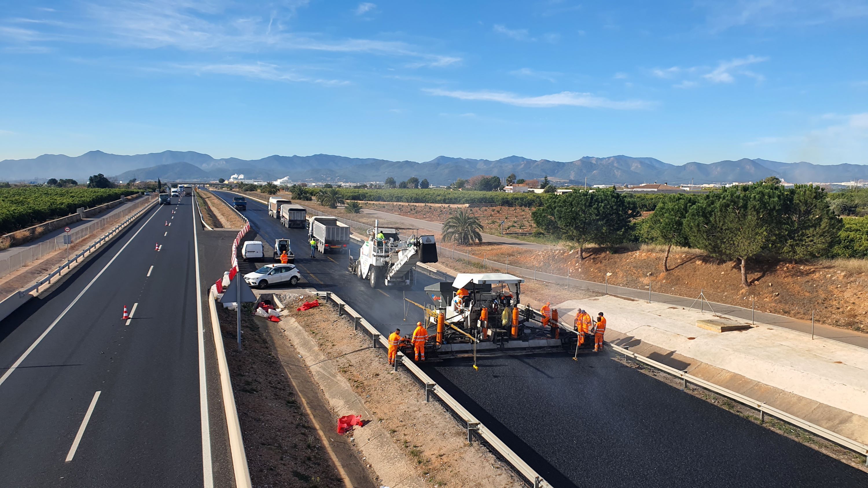 Obres en la carretera CV-10 - Foto: GVA