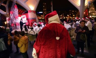 Tallers, inflables i la visita del Pare Noel en les zones comercials de la Vall d'Uixó