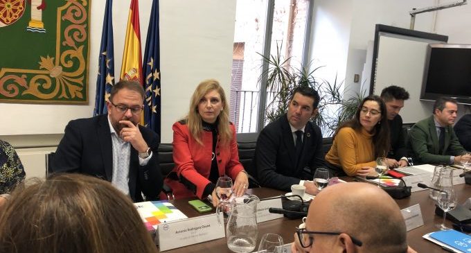 Castelló s'ofereix per a assessorar municipis en la gestió de fons EDUSI