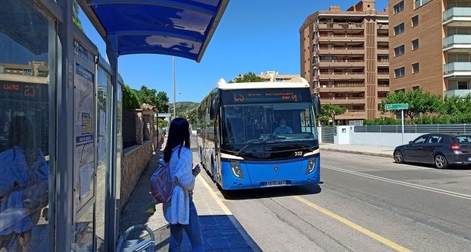 El servei d'autobús entre Benicàssim i Castelló amplia la seua freqüència