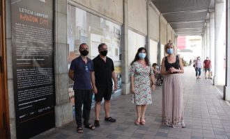 La mostra 'Random City' renova l'espai expositiu del Mercat Central