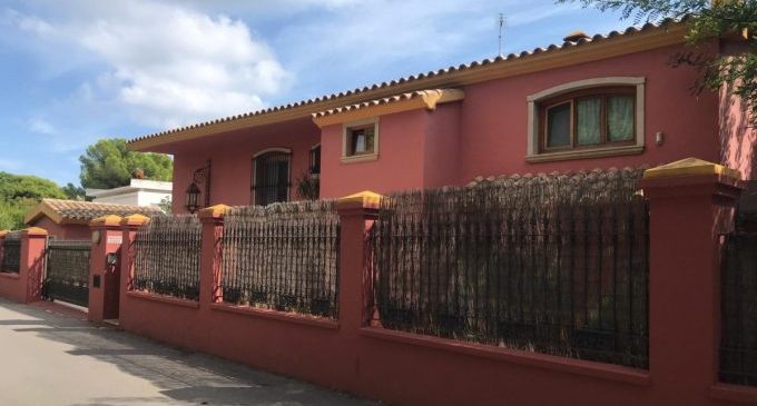 El juzgado inmoviliza la vivienda de Oropesa de la familia de Carlos Fabra