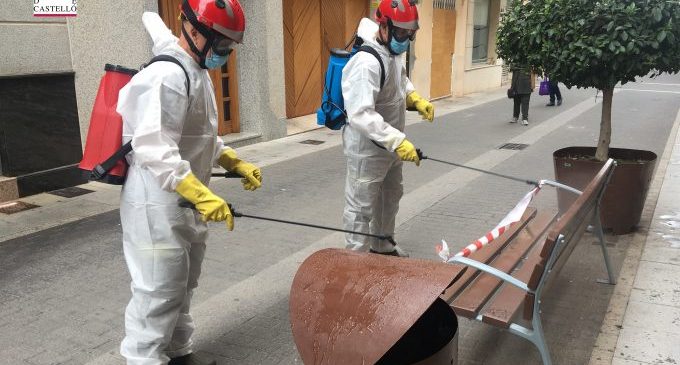 El Consorci Provincial de Bombers desinfecta les localitats de Nules i Vinaròs per a reforçar les accions enfront de la pandèmia de la Covid-19