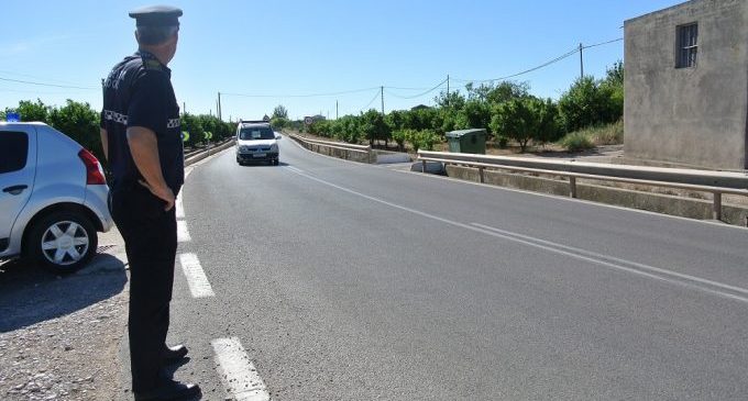 La Policia d'Almassora reforça la vigilancia del camp per la temporada de cítrics