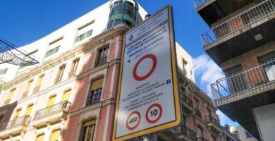 L'Ajuntament de Castelló rectifica i suspén les sancions en l'accés al centre fins a octubre