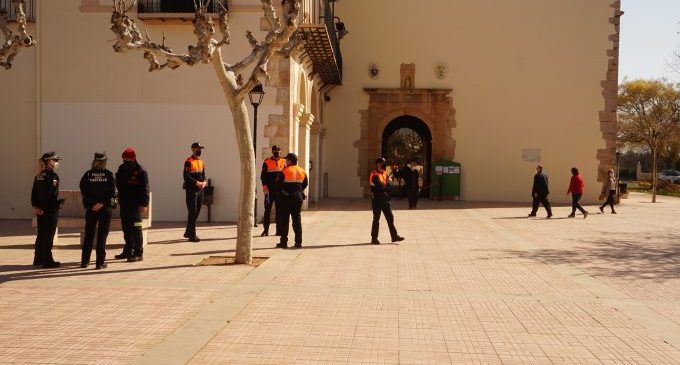 La ciutadania respon: El dispositiu policial de la Basílica per l'Ofrena no detecta incidents