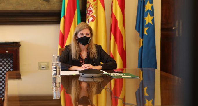 L'Ajuntament de Castelló, FACSA i l'UJI impulsen el talent amb el lliurament de 27 beques a estudiants