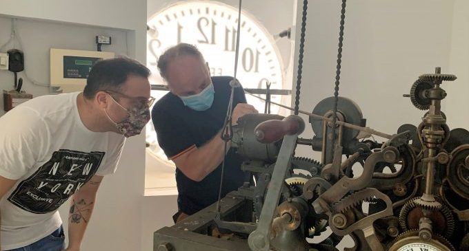 Nules restaurarà i consolidarà les maquinàries dels rellotges històrics
