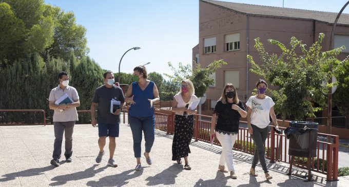 La Diputació i la Generalitat preparen dos convenis per valor de 3 milions d'euros per al manteniment dels centres educatius de Penyeta Roja