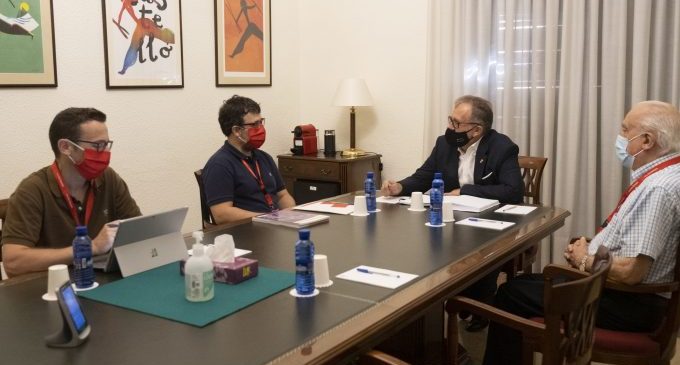 Martí enalteix el treball de Creu Roja de Castelló per a atendre l'increment de les incidències socials arran de la pandèmia