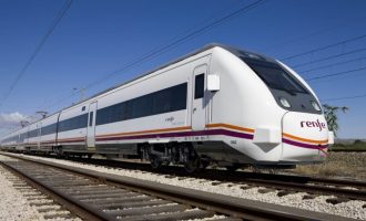 Renfe anuncia la recuperación de un tren de Media Distancia entre Vinaròs y Castellón
