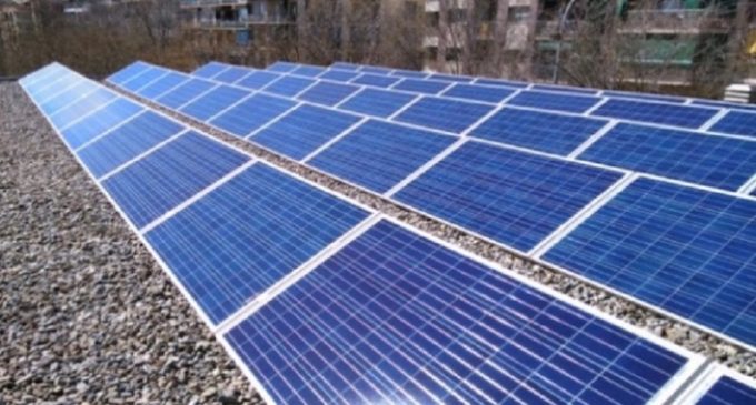 La bonificació del 50% de la taxa de recollida del fem i la rebaixa de l'IBI en els edificis amb plaques fotovoltaiques entraran en vigor a Vinaròs al gener