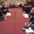 Martí acorda amb els sindicats una taula tècnica per a consensuar les millores que necessita el Consorci de Bombers
