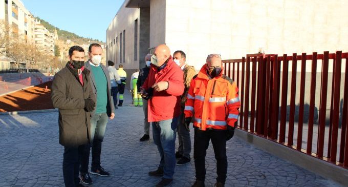 Falomir pone en valor las inversiones de la Diputación de Castellón en l’Alcora