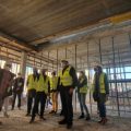 Marzà: "Los 19 millones de euros que estamos invirtiendo para construir de nuevo cuatro escuelas de Castelló están generando 480 puestos de trabajo en la construcción"