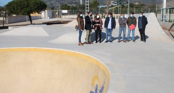 Benicàssim amplia les instal·lacions esportives amb el nou skatepark